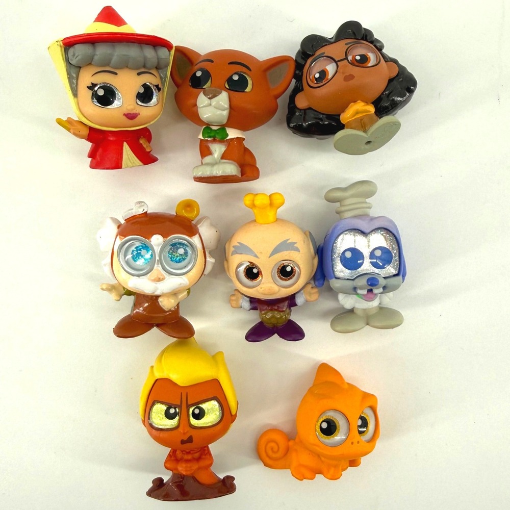 Disney Doorables Lot 8 Figures Flora O'Malley Goofy Pascal Maurice King Candy